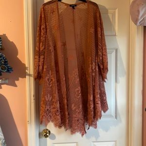Pink Torrid Kimono- Size 3/4 💝